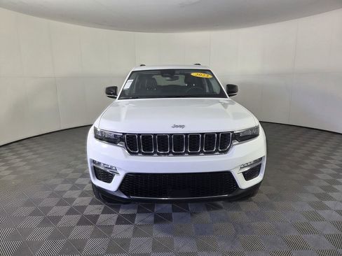 Used 2023 Jeep Grand Cherokee Limited RWD image 3