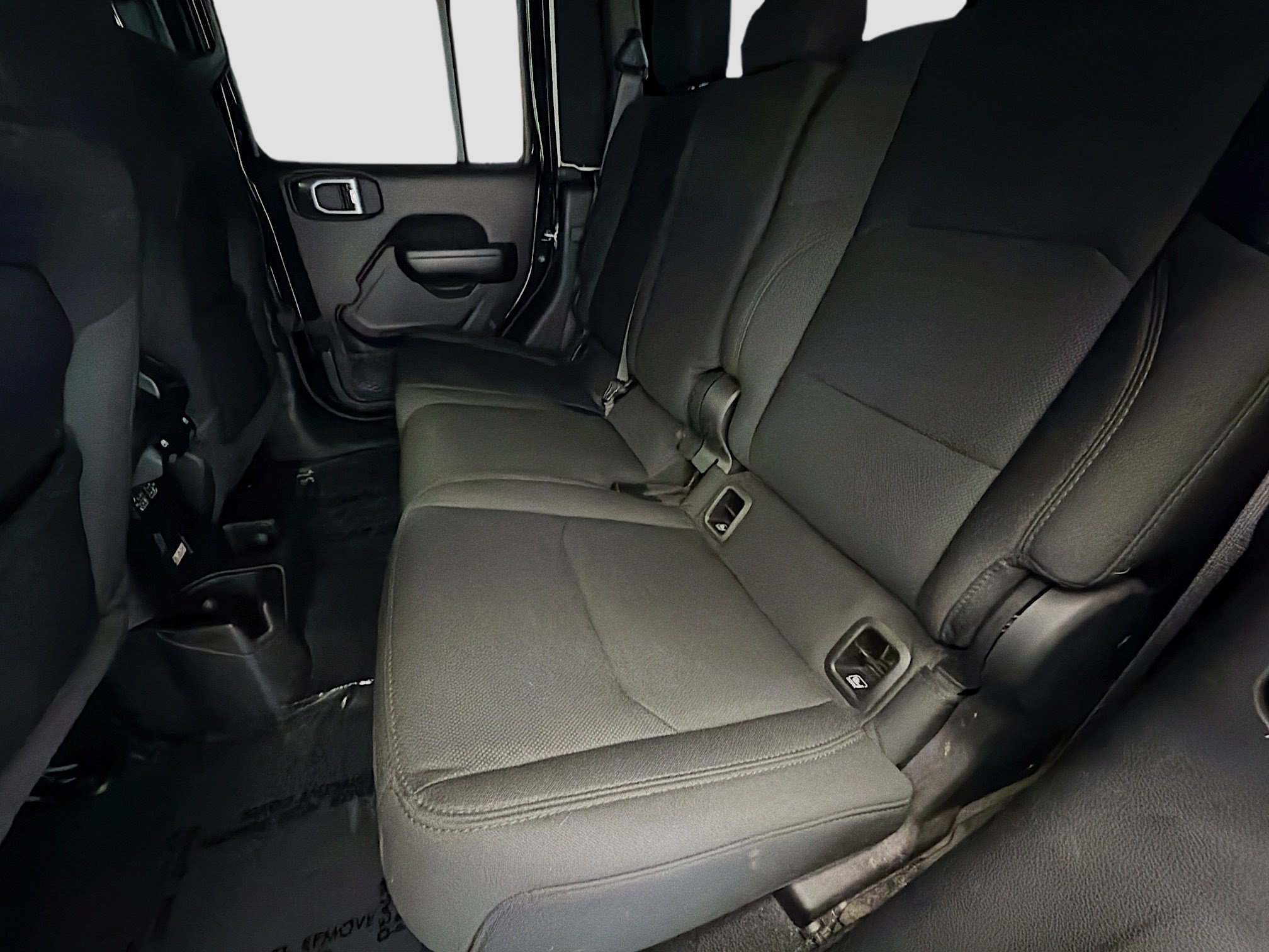 Used 2021 Jeep Gladiator Sport AWD/4WD image 13