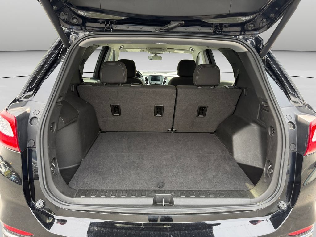 Used 2021 Chevrolet Equinox LT w/ Driver Convenience Package FWD image 22