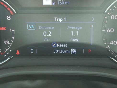 Used 2024 Cadillac XT6 Premium Luxury image 25