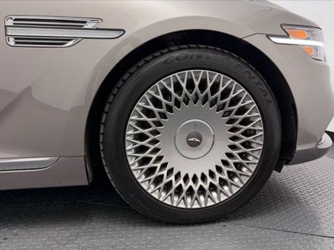 Used 2020 Genesis G90 5.0 Ultimate RWD image 38
