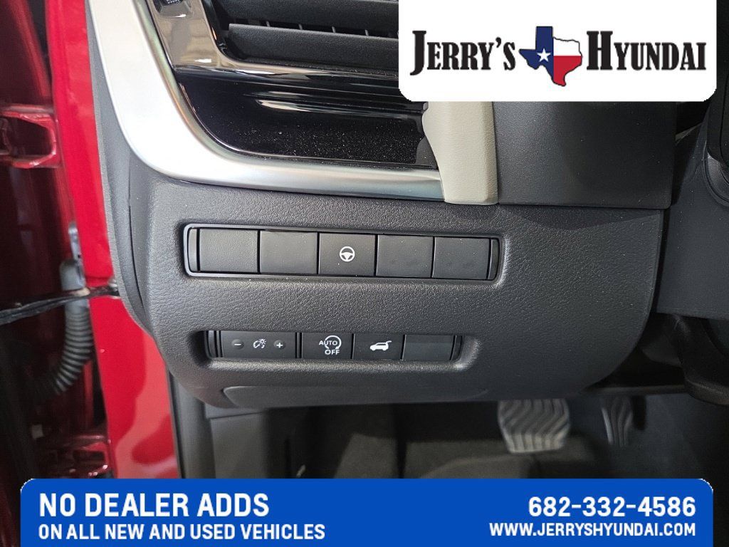 Used 2024 Nissan Rogue SL FWD image 14