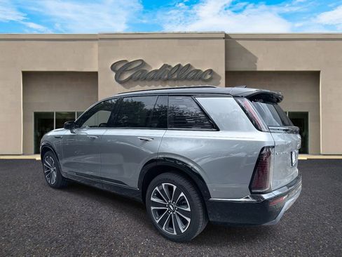 New 2026 Cadillac Vistiq Sport image 5