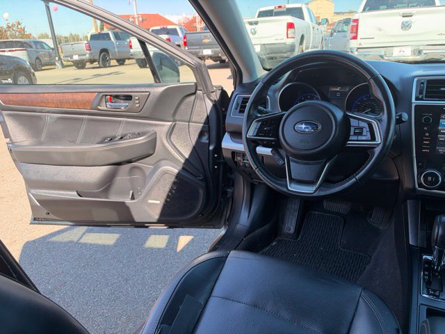 Used 2018 Subaru Outback 2.5i Limited AWD/4WD image 19