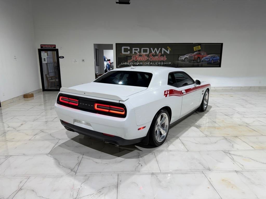 Used 2016 Dodge Challenger R/T Plus RWD image 12
