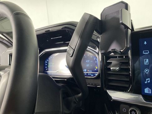 Used 2023 Chevrolet Silverado 1500 LT image 18