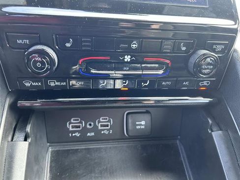 Certified 2023 Jeep Grand Cherokee Altitude AWD/4WD image 35