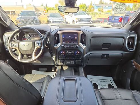 Used 2020 Chevrolet Silverado 2500 High Country w/ Z71 Off-Road Package AWD/4WD image 3