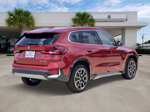 New 2026 BMW X1 xDrive28i w/ Technology Package AWD/4WD image 4