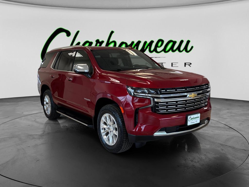 Used 2024 Chevrolet Tahoe Premier AWD/4WD image 7