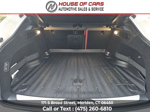 Used 2018 Maserati Levante GranSport image 57