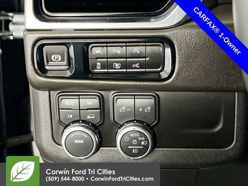 Used 2025 GMC Yukon Elevation w/ LPO, Floor Liner Package AWD/4WD image 20