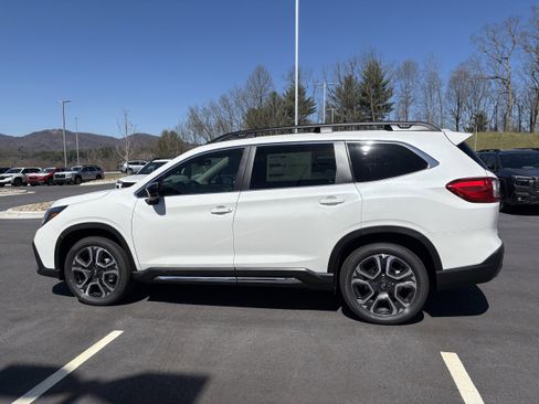 New 2026 Subaru Ascent Limited AWD/4WD image 5