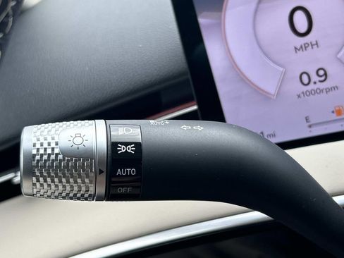 New 2026 Genesis GV70 2.5T Advanced AWD/4WD image 34