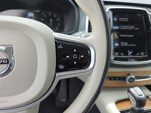 Used 2022 Volvo XC90 T5 Momentum w/ Advanced Package AWD/4WD image 28
