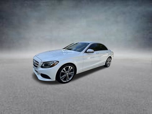 Used 2016 Mercedes-Benz C 300 Sedan image 3