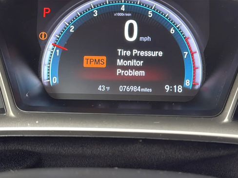 Used 2020 Honda Civic Touring image 17