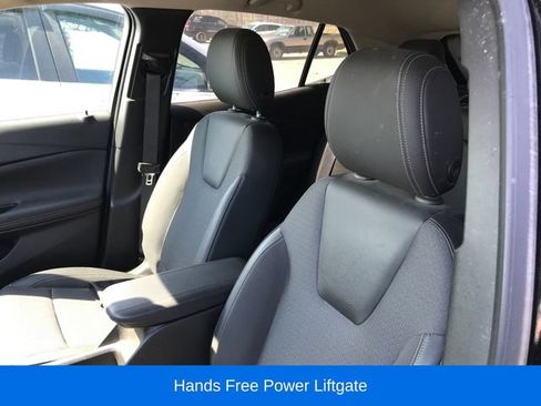 Used 2023 Buick Encore GX Select w/ Sport Touring Package FWD image 4