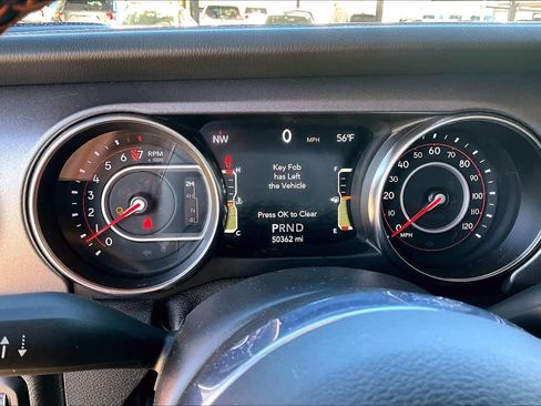 Used 2021 Jeep Gladiator Mojave image 39