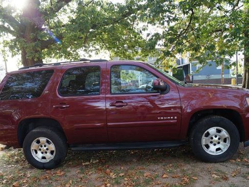 Used 2008 Chevrolet Tahoe LT w/ LT Preferred Equipment Group image 11