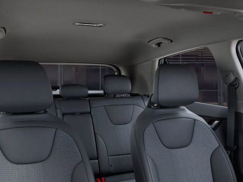 New 2025 Kia Niro EX image 28