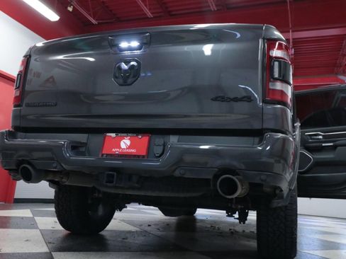 Used 2022 RAM 1500 Laramie AWD/4WD image 28