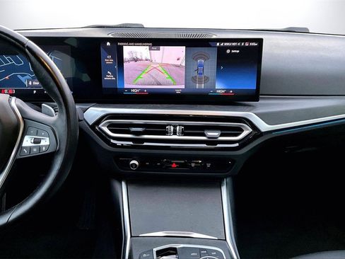 Used 2023 BMW 330i xDrive Sedan w/ Driving Assistance Package image 12