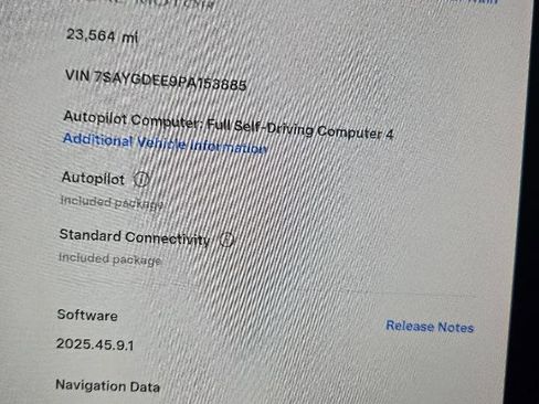 Used 2023 Tesla Model Y Long Range image 12