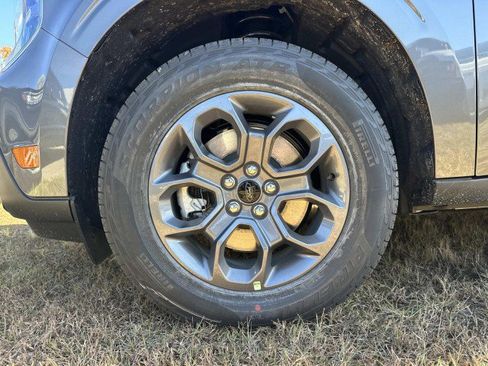 New 2025 Ford Maverick XLT w/ XLT Luxury Package image 4