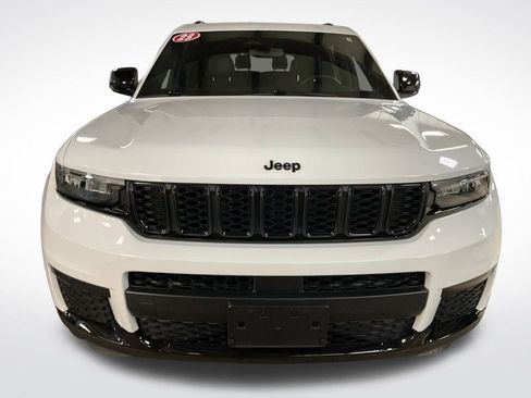 Certified 2023 Jeep Grand Cherokee L Altitude image 9