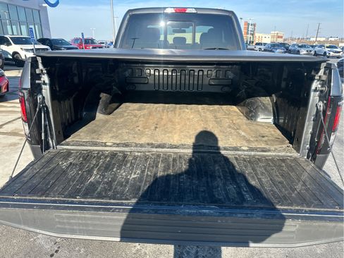 Used 2016 Ford F150 XLT w/ Equipment Group 302A Luxury image 16