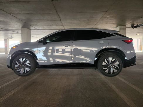 Used 2024 Nissan Ariya FWD image 3