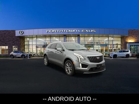 Used 2023 Cadillac XT5 Premium Luxury image 3