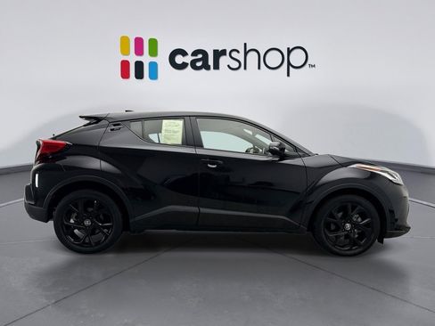 Used 2022 Toyota C-HR Nightshade image 6
