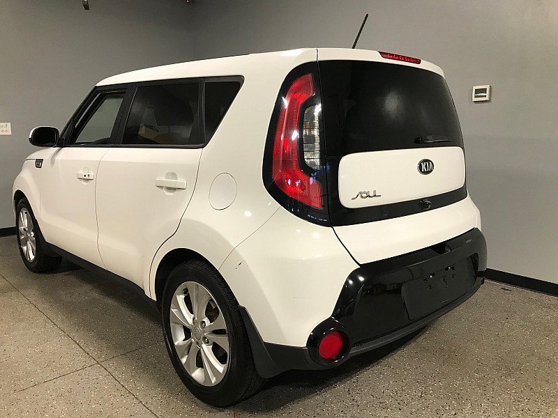 Used 2016 Kia Soul + w/ Primo Package FWD image 8