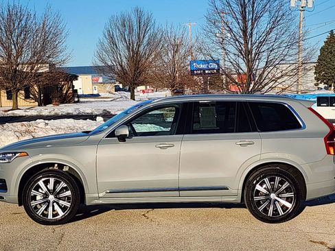 Used 2025 Volvo XC90 B5 Core image 13