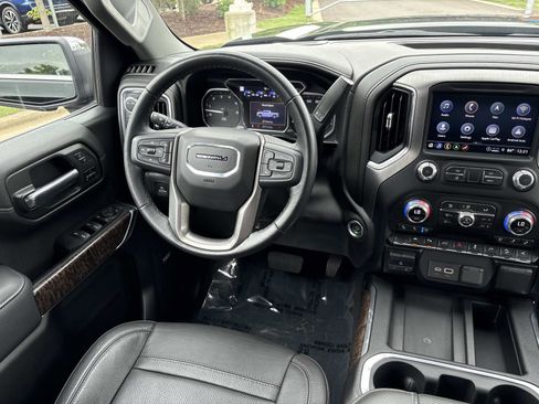 Used 2022 GMC Sierra 1500 Denali w/ Denali Premium Package AWD/4WD image 28