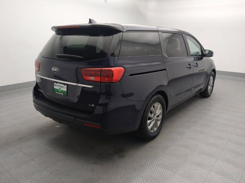Used 2019 Kia Sedona LX FWD image 9