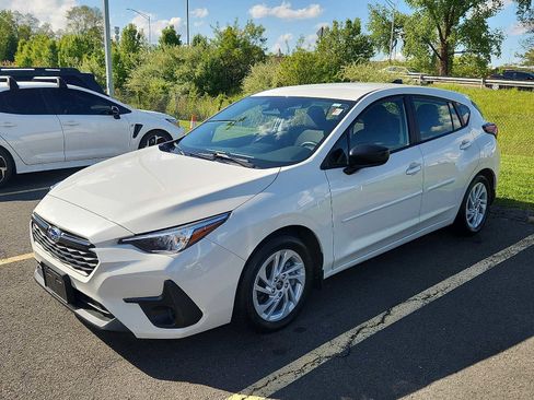 Certified 2025 Subaru Impreza 2.0i AWD/4WD image 3
