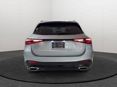 Certified 2026 Mercedes-Benz GLC 300 4MATIC image 6