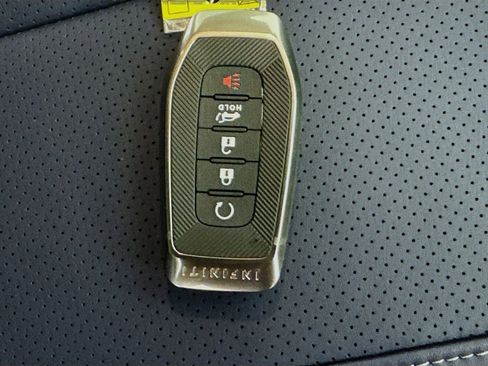 New 2026 INFINITI QX60 Sport w/ Dark Cargo Package image 40