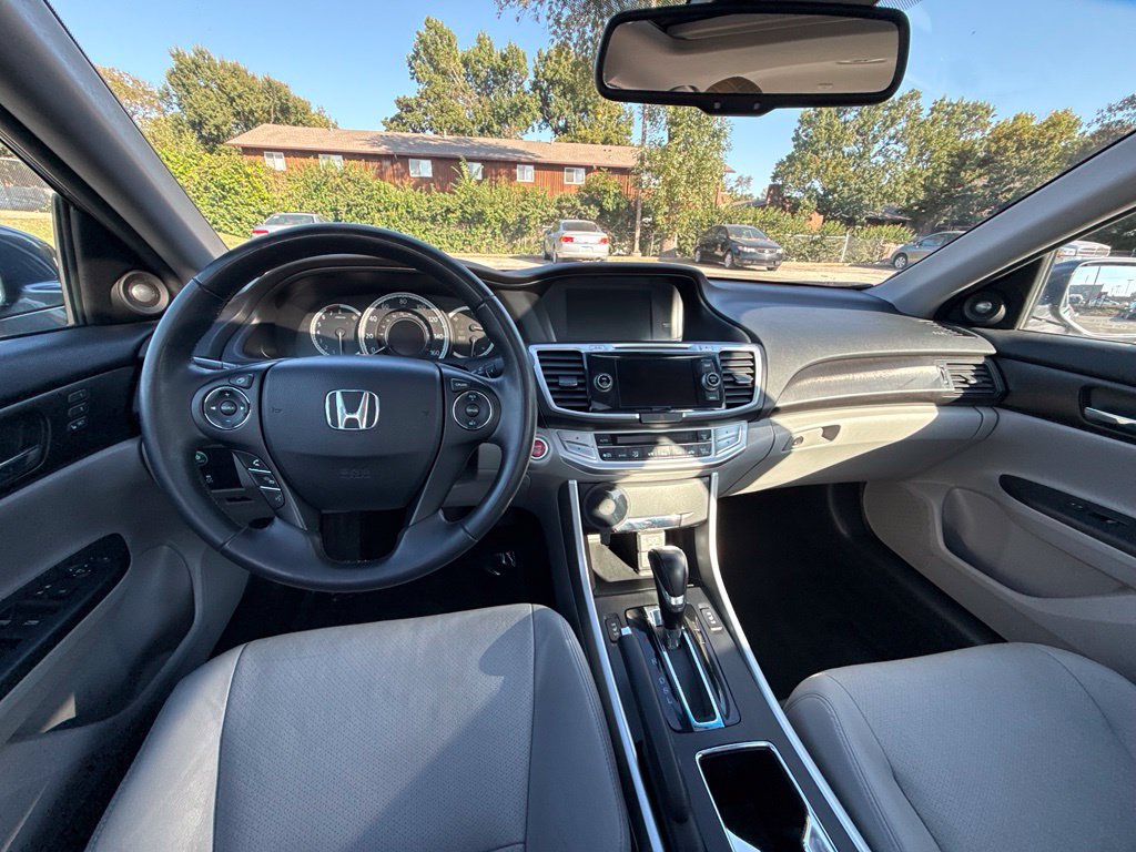 Used 2015 Honda Accord EX-L image 15
