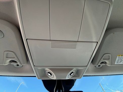 Used 2017 Dodge Journey GT w/ Driver Convenience Group image 19