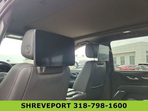 Used 2021 GMC Yukon XL Denali w/ Denali Premium Package AWD/4WD image 36