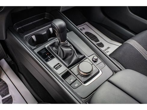 Used 2025 MAZDA CX-50 AWD 2.5 S w/ Preferred Package image 18