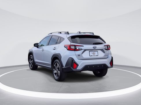 Used 2024 Subaru Crosstrek 2.0i Premium AWD/4WD image 7