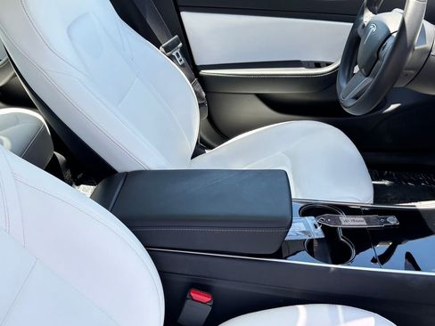 Used 2019 Tesla Model 3 Long Range AWD/4WD image 10