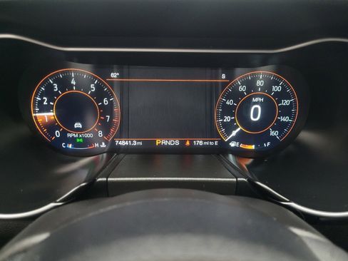 Used 2018 Ford Mustang Premium w/ Equipment Group 201A image 23