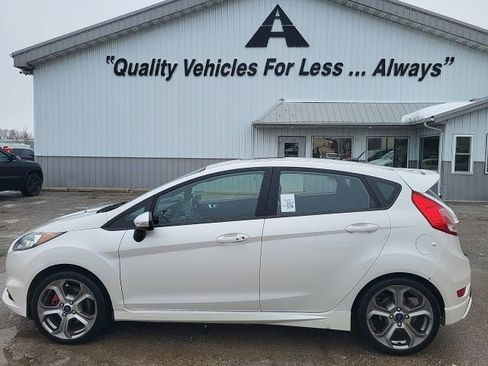 Used 2016 Ford Fiesta ST image 19