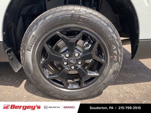 Used 2023 Ford Maverick Lariat w/ Lariat Luxury Package AWD/4WD image 36